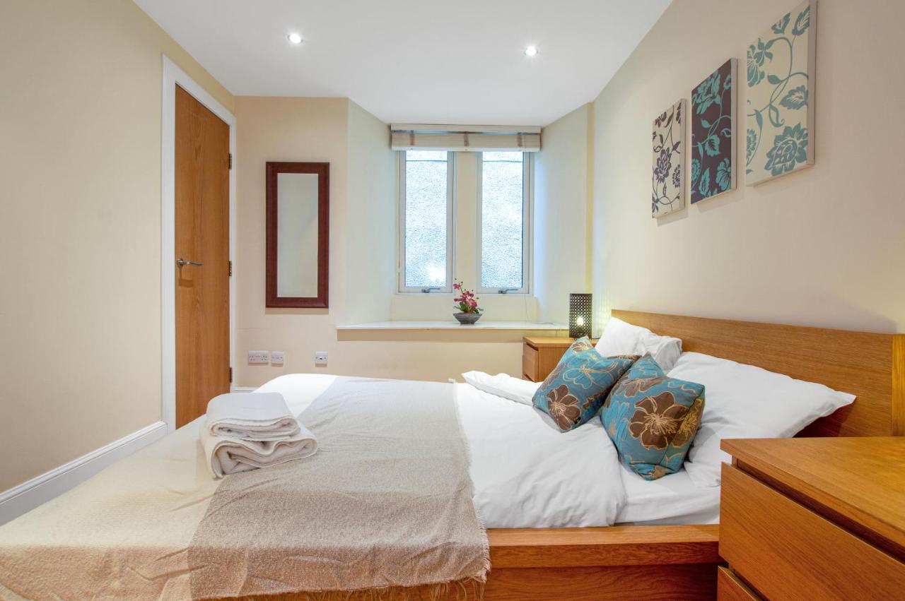 Appartement Stylish & Modern 2 Bedroom Ground Floor Close To Centre In Stunning Converted Church - Near Haymarket Train Station - Sleeps Up To 5 Guests *